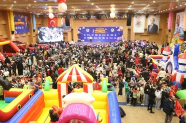 Kepez’in Sömestir Festivali çocuklara şenlik yaşatıyor 
