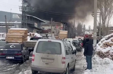 Kereste fabrikasında patlama: 5 yaralı 