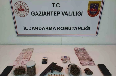 Kesinleşmiş 16 yıl cezayla aranan uyuşturucu taciri yakalandı 