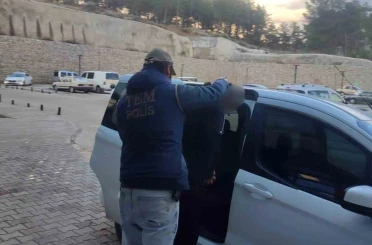 Kesinleşmiş hapis cezası bulunan FETÖ üyeleri yakalandı 