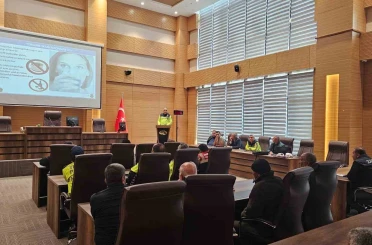 Kilis’te hafriyat taşıyan araçlara yönelik eğitim verildi 