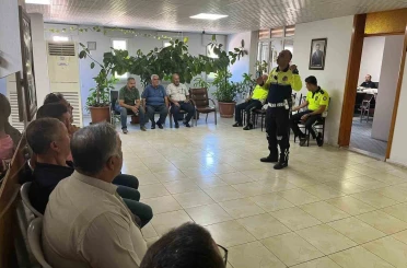 Kilis’te okul servis şoförlerine trafik eğitimi verildi