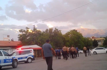 Kimlik göstermeyen şüpheli bekçiye mukavemet edip kaçtı 