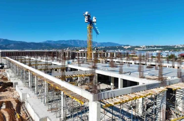 Kınık Toptancı Hal Kompleksi bölgenin tarımsal ticaretini güçlendirecek 