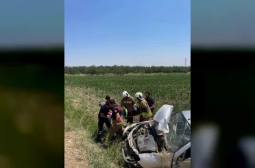 Kırıkhan’da tarlaya uçan otomobilin sürücüsü yaralandı 
