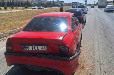 Kırıkkale’de 3 araçlı trafik kazası: 1 yaralı 
