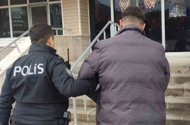 Kırıkkale’de aranan 2 hükümlü yakalandı 