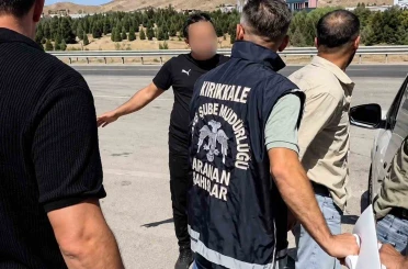 Kırıkkale’de polis ve jandarmadan operasyon: 2 hükümlü yakalandı 