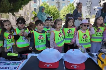 Kırklareli’nde miniklere uygulamalı trafik eğitimi 