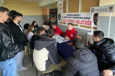 Kırklareli’nde üniversite öğrencilerine terörle mücadele bilgilendirmesi 