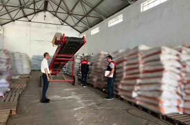 Kırklareli’nde yem bayilerine denetim 