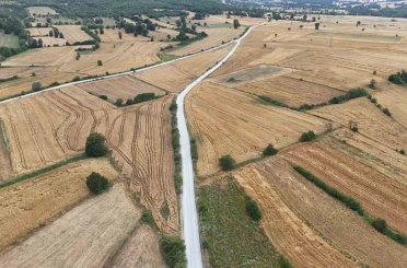 Kırsal mahallenin 40 yıllık asfalt hasreti sona erdi 