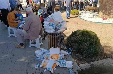 Kırşehir’de Ahi pilavı dağıtımında izdiham 