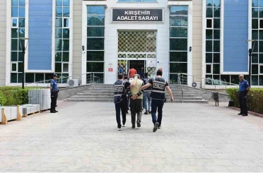 Kırşehir’de fuhuş operasyonu: 5 tutuklama 