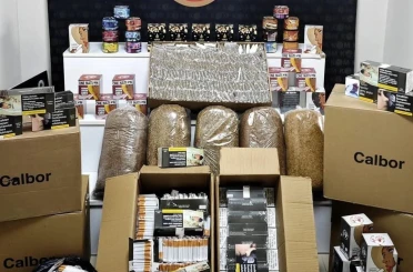 Kırşehir’de kaçak tütün operasyonu: Binlerce makaron ve kaçak ürün ele geçirildi 