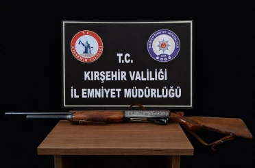 Kırşehir’de polis ruhsatsız silah ele geçirdi 