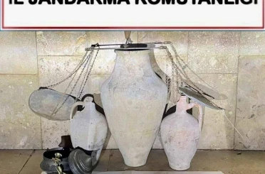 Kırşehir’de tarihi eser kaçakçılığı operasyonu: 79 adet tarihi obje ele geçirildi 