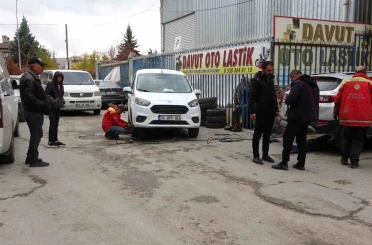 Kış lastiği uygulaması başladı: Lastikçilerde yoğunluk arttı 