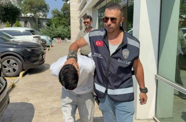 Kız arkadaşının kollarını kızgın kepçeyle yakan şahıs tutuklandı 