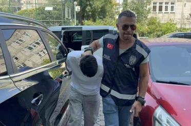 Kız arkadaşının kollarını kızgın kepçeyle yaktı 