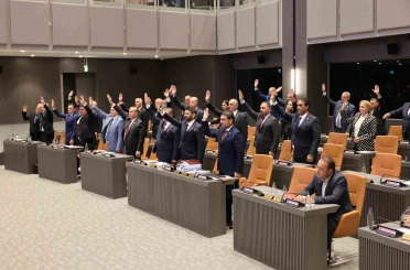 KKTC meclisinde "Kıbrıs Sorununa İki Devletli Çözüm Konusunda Karar Önerisi" oy çokluğuyla kabul edildi