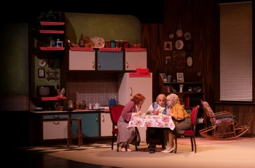 Kocaeli Şehir Tiyatroları "Üç Jokerli Konken" oyunuyla Berlin’de sahne alacak 