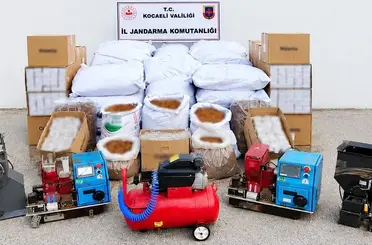 Kocaeli’de 2 milyon 450 bin liralık tütün ve makaron ele geçirildi
