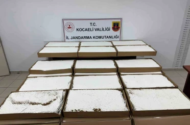 Kocaeli’de araçta 3 buçuk milyon liralık makaron ele geçti 
