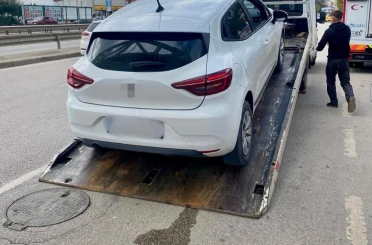 Kocaeli’de korsan taşımacılık yapan sürücüye ceza kesildi 