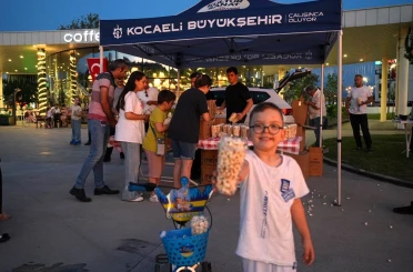 Kocaeli’de yaz akşamları müzik ve sinema rüzgarıyla renklendi 