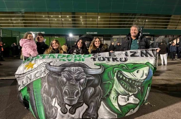 Kocaelispor’a destek için Arjantin’den kilometrelerce yol kat etti 