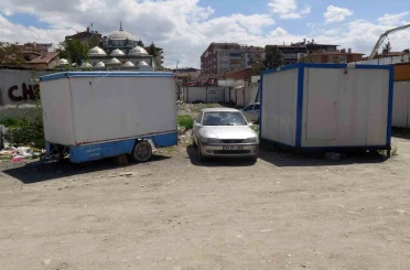 Konteynerden düştü, hastanede hayatını kaybetti 