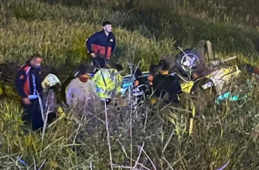 Kontrolden çıkan otomobil tarlaya uçtu: 1 ölü, 1 yaralı 