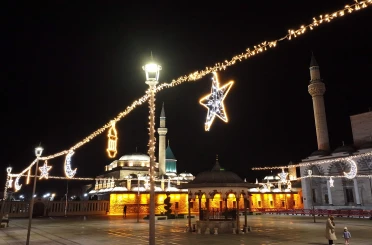 Konya 11 Ayın Sultanı Ramazan’a ışıl ışıl giriyor