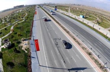 Konya-Ankara yolu trafiğe kapatıldı