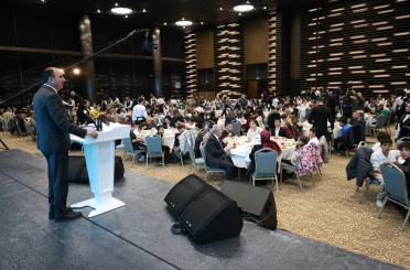 Konya’da Dünya Yetimler Günü’nde Kardeşlik İftarı Düzenlendi