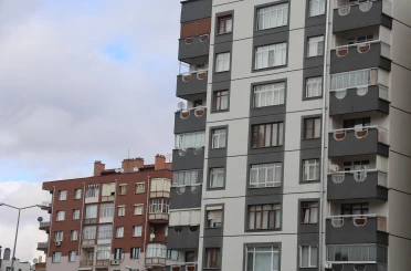 Konya'da gayrimenkul piyasası yavaş yavaş hareketleniyor: Uzmanlardan "Yatırımı ertelemeyin" tavsiyesi