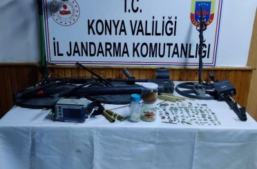 Konya’da jandarma ekiplerinden tarihi eser operasyonu