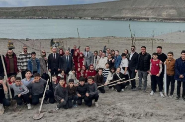 Konya’da öğrenciler geleceğe nefes için harekete geçti