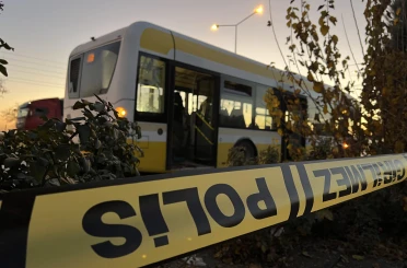 Konya'da otobüste saldırı! Eşinin yanında bıçaklandı