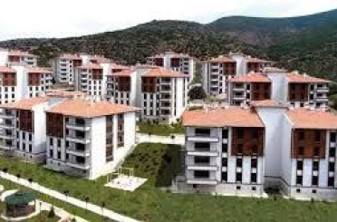 Konya’da TOKİ başvurusu vaadiyle vatandaşları dolandıran şebekeye operasyon