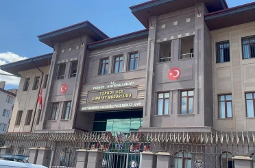 Konya’dan araç almaya gittiler, dolandırılmaktan son anda kurtuldular