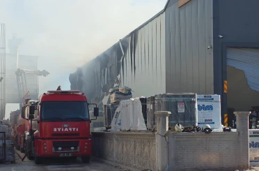 Konya MARSAN’da yalıtım fabrikası alev aldı