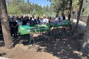 Konya’da derede boğulan kız kardeşlere acı veda 