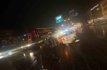 Konya’da tır otomobile çarptı: 2 yaralı 