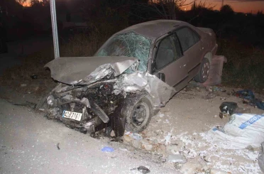 Konya’da traktör ile otomobil çarpıştı: 2 yaralı