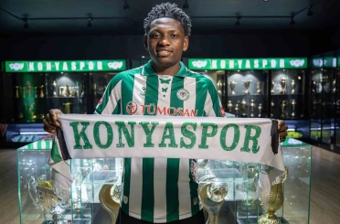 Konyaspor, Kazeem Olaigbe’yi satın alma opsiyonuyla kiraladı 