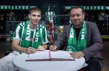 Konyaspor, Rajmund Toth transferini açıkladı 