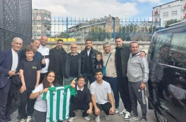 Konyaspor'un yıldızları öğrencilerle buluştu