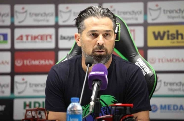 Konyaspor’da İlhan Palut transfer görüşmeleri için şehre davet edildi 